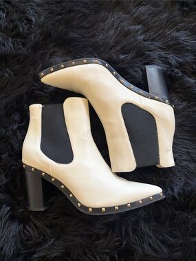 Michaels Cream Chelsea Booties with Black Elastic Panels and Gold Studs